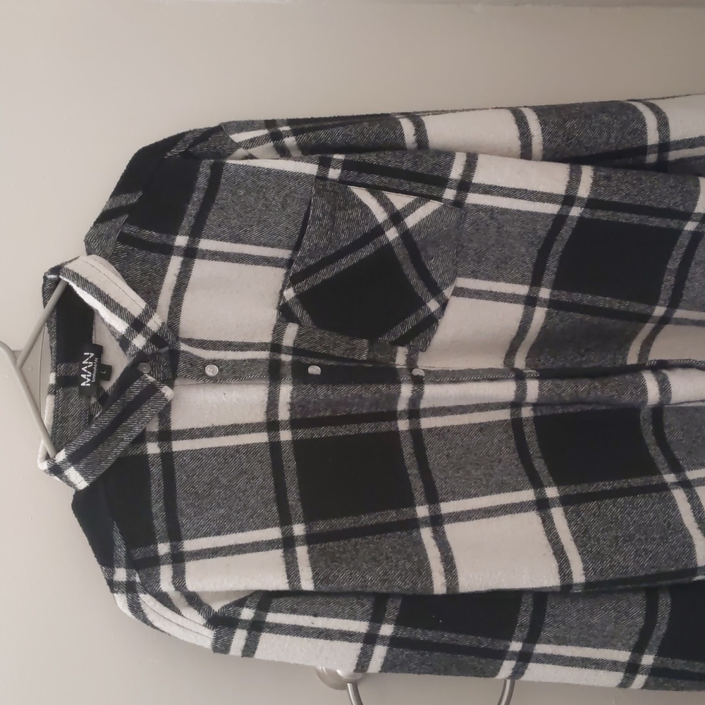 BOOHOO MAN PLAID SHIRT